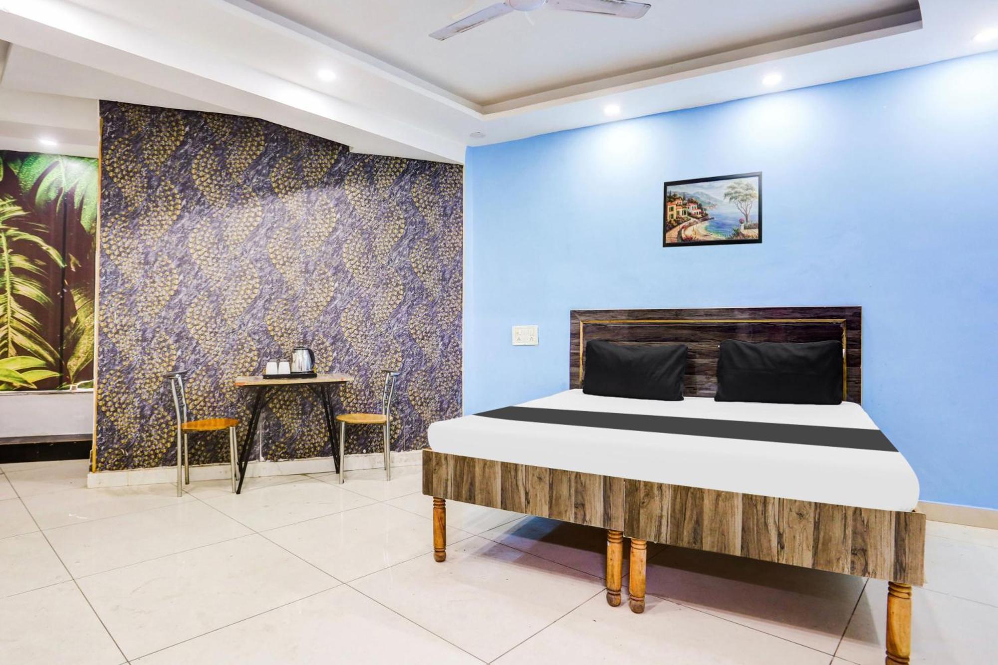 Hotel Rk Plaza Neu-Delhi Exterior foto
